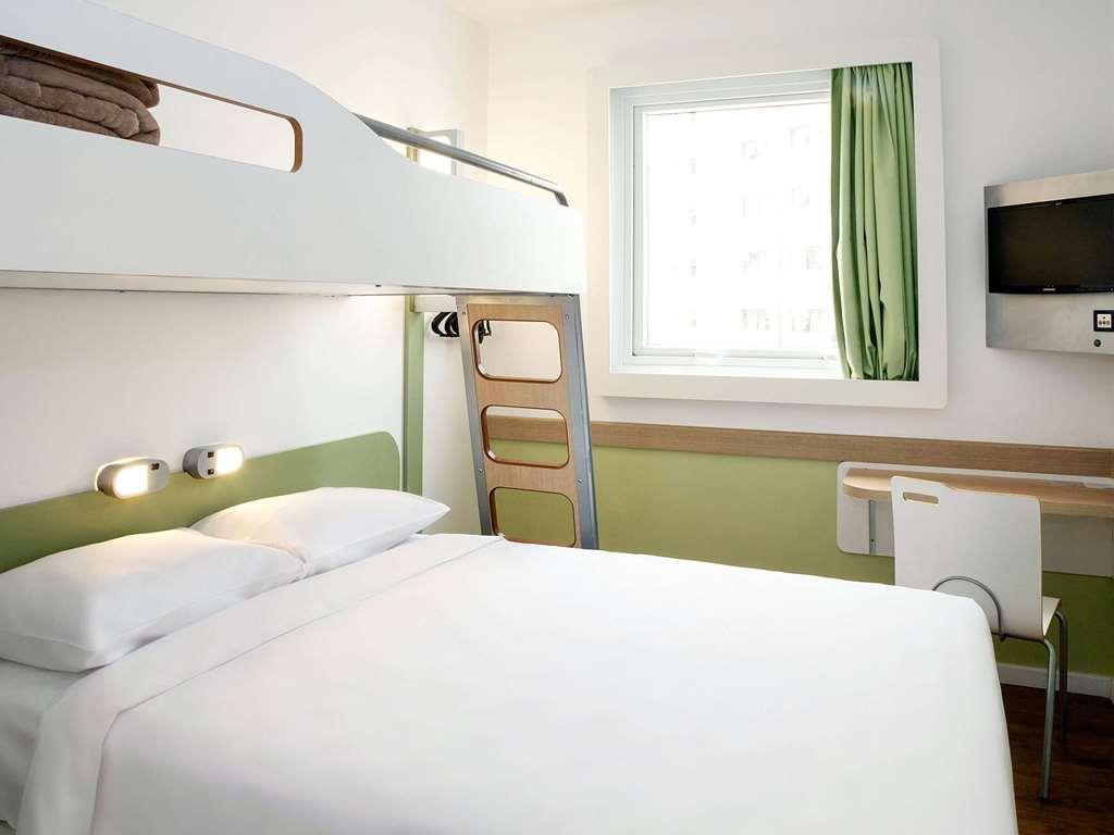 Ibis Budget Bh Afonso Pena Savassi Белу-Оризонті Номер фото